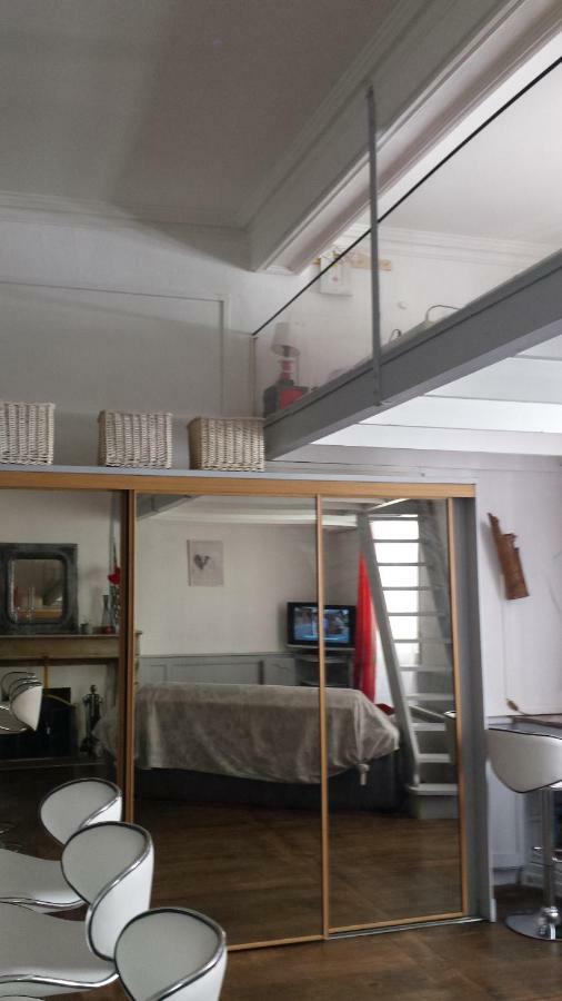 Coquet Studio En Mezzanine Nuit Pour 2 Personnes Saint-Girons  Zewnętrze zdjęcie
